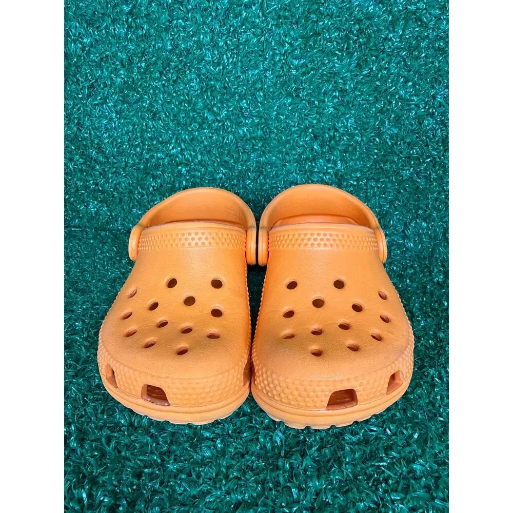 Crocs Kids Classic Clog C6 Orange Slip On Shoes Lightweight Summer Sandals